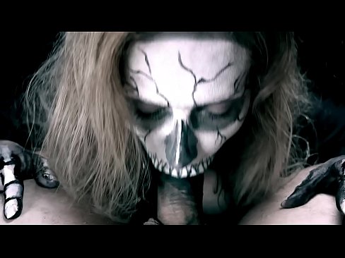 ❤️ ສາວ Demon ດູດ cock ກັບປາກສີດໍາຂອງນາງແລະກືນ cum. ️❌ ມີເພດສຳພັນ ທີ່ lo.eviewporn.ru ☑